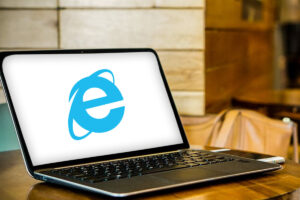 How to Use Internet Explorer to Make $10,000 a Month in 5 Years 2